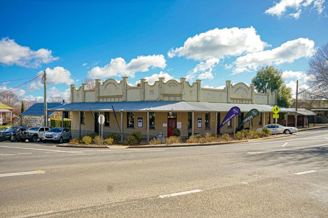 The Commercial Quarters Otel Millthorpe Dış mekan fotoğraf